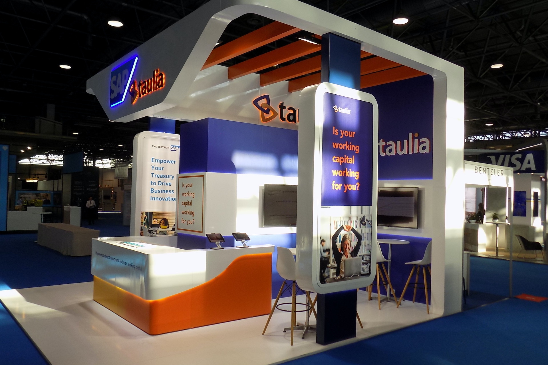 Taulia & SAP EuroFinance Vienna 2022 exhibition stand